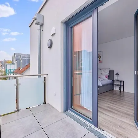 شقة Zentral Und Ruhig Netflix Balkon Parkplatz *