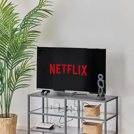 شقة Zentral Und Ruhig Netflix Balkon Parkplatz *