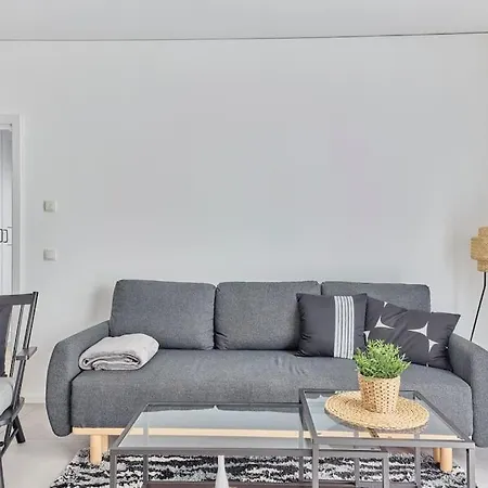 شقة Zentral Und Ruhig Netflix Balkon Parkplatz بروشسال